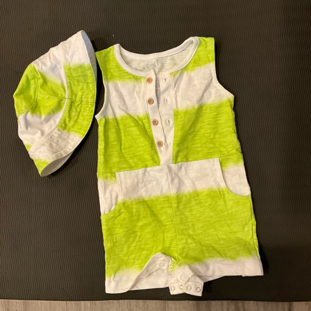 Wonder Nation Lime Green and White Bodysuit with Hat